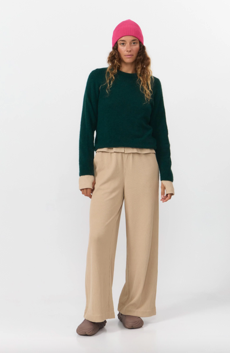 Suite 13 - Babol Jumper