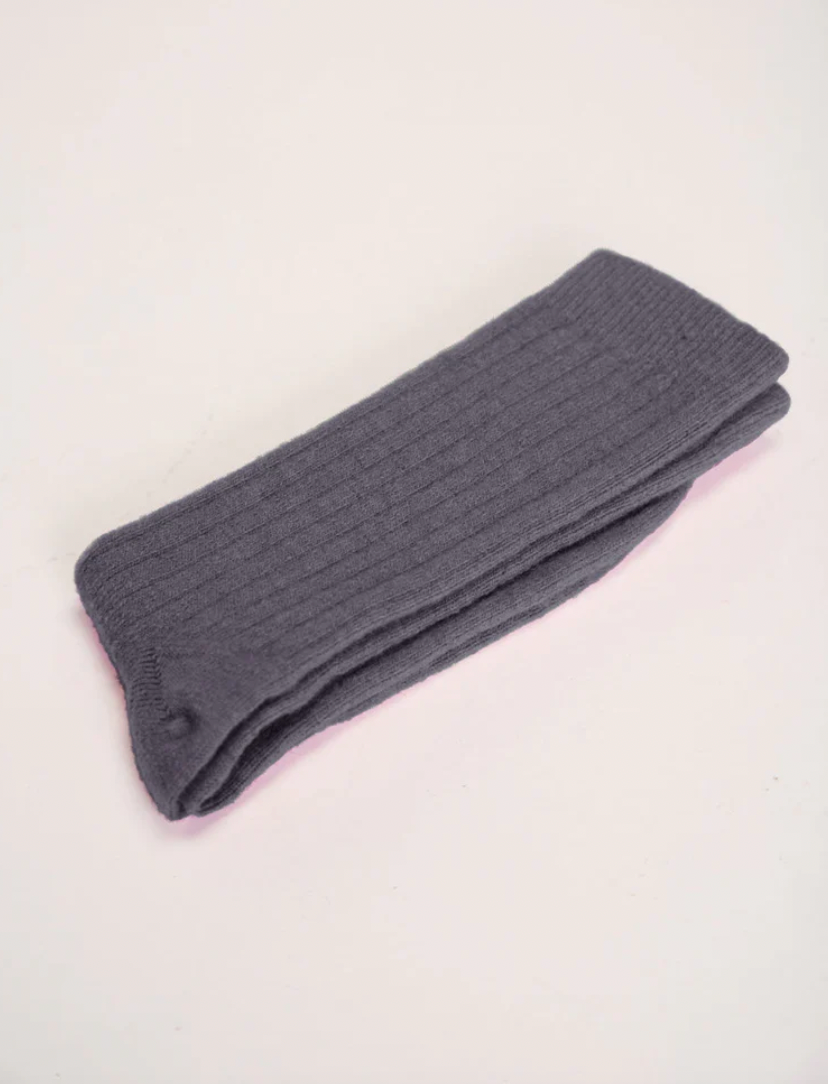 Suite 13 - Lisos Wollsocken