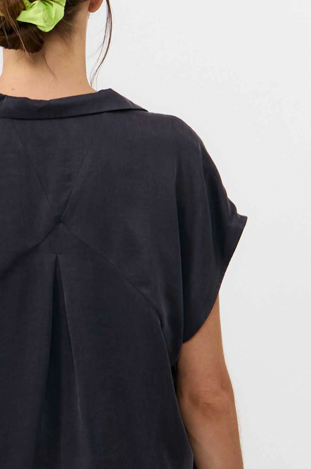 Suite 13 - Sur Shirt