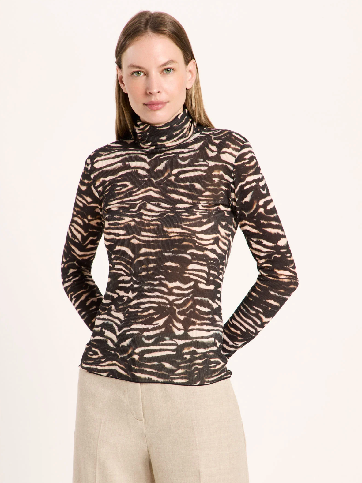Lanius - Rollkragenshirt aus Tencel