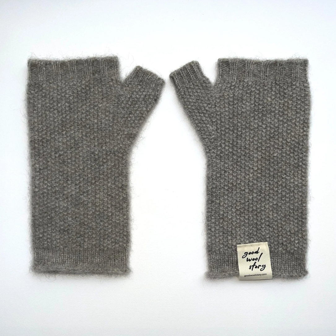 good wool story - BRB Handstulpen