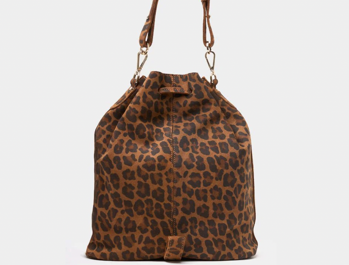 Ann Kurz - Convertible Saku Bucket Bag
