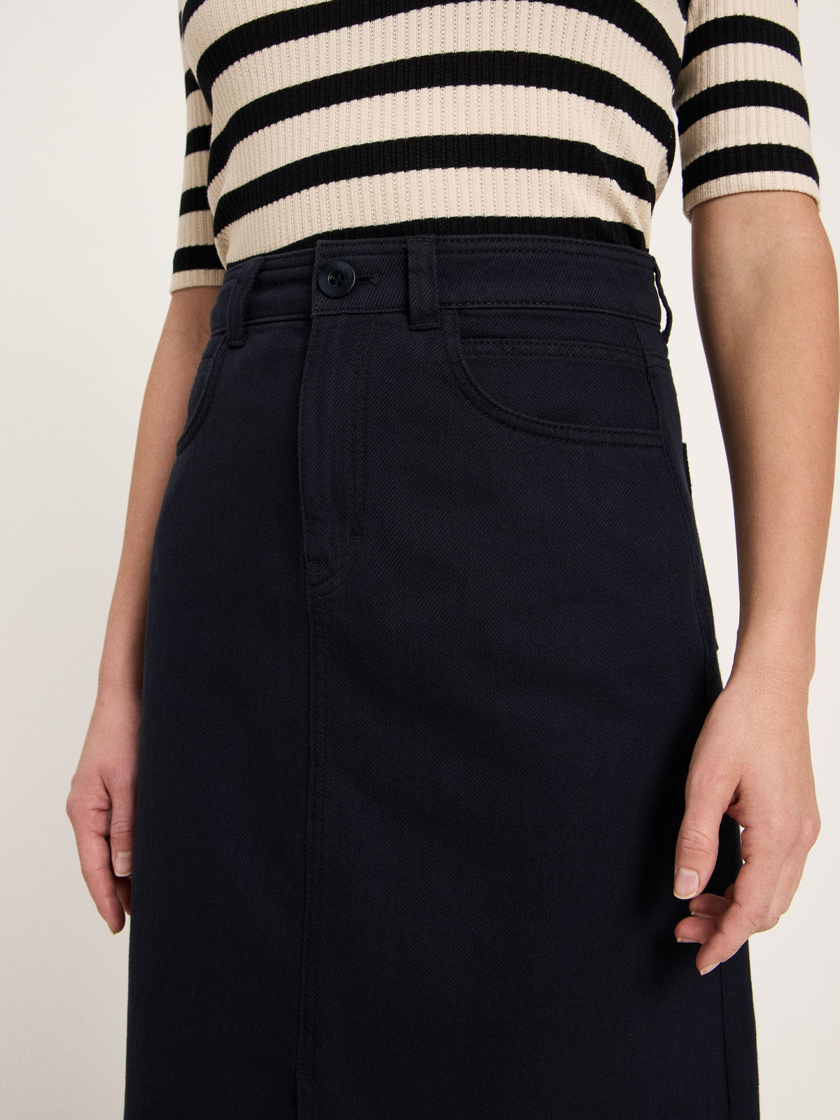 Lanius - Rock mit Schlitz