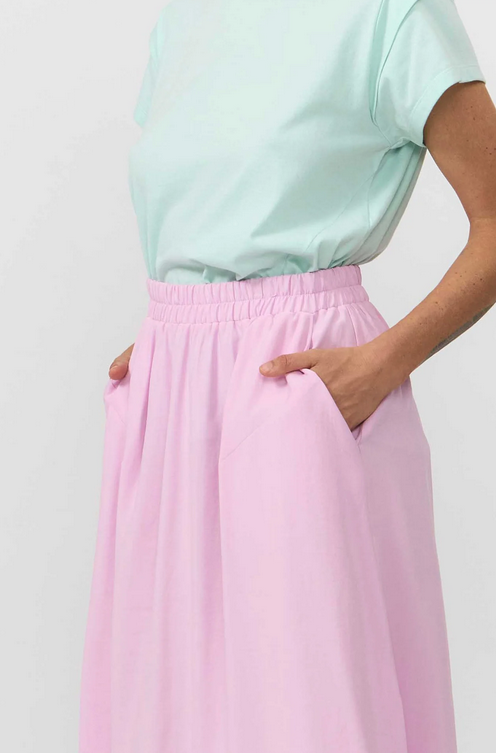 Suite 13 - Adaja Skirt
