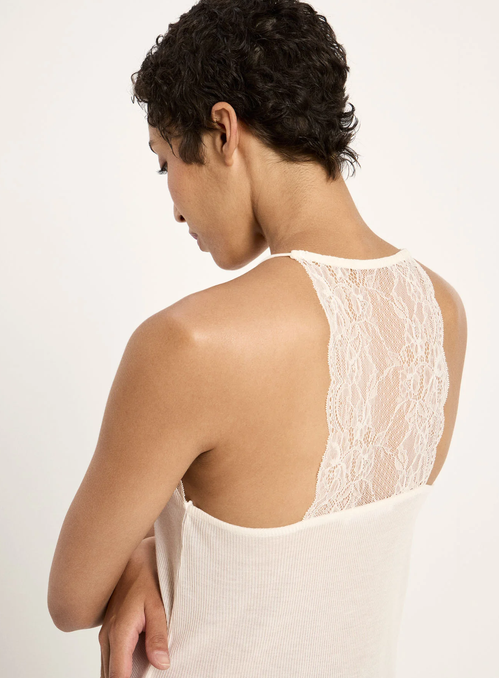Lanius - Spitzentop aus Tencel™