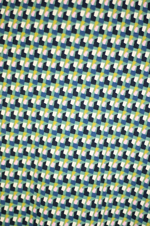 Bleibtreu - V-Kleid