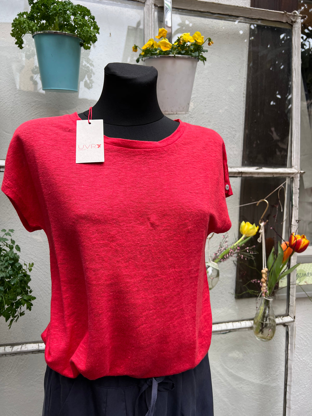 UVR - T-Shirt Nellaina